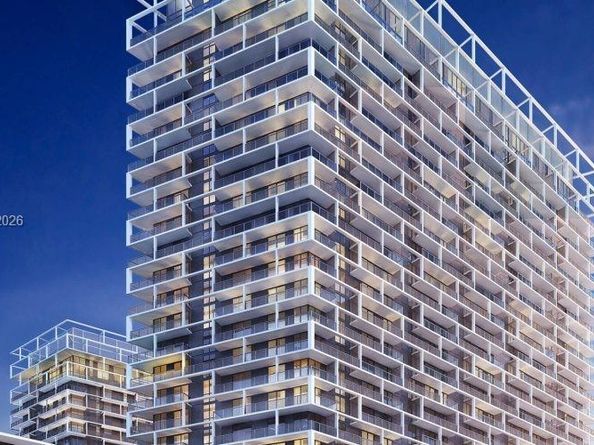 2000 Metropica Way 1505, Sunrise FL 33323