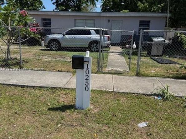 10250 SW 177th St, Miami FL 33157