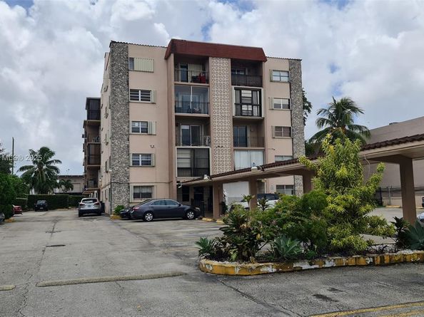 3640 NW 9th st 105, Miami FL 33125