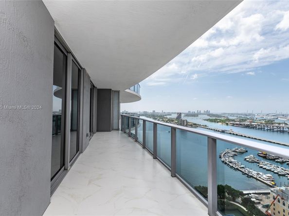 488 NE 18th St 2810, Miami FL 33132