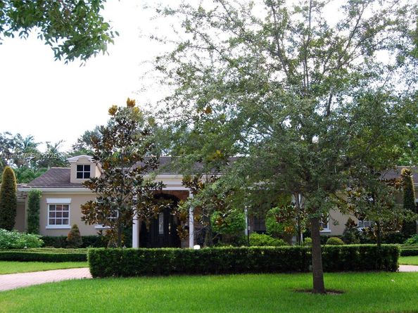 2301 Alhambra Cir, Coral Gables FL 33134