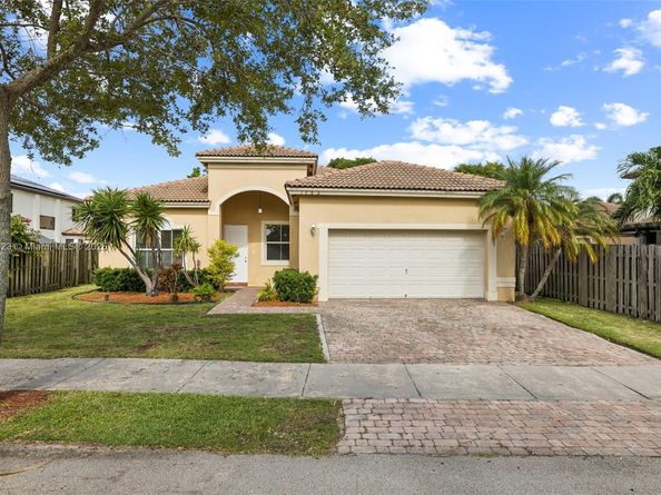 1780 SE 19th Ter, Homestead FL 33035