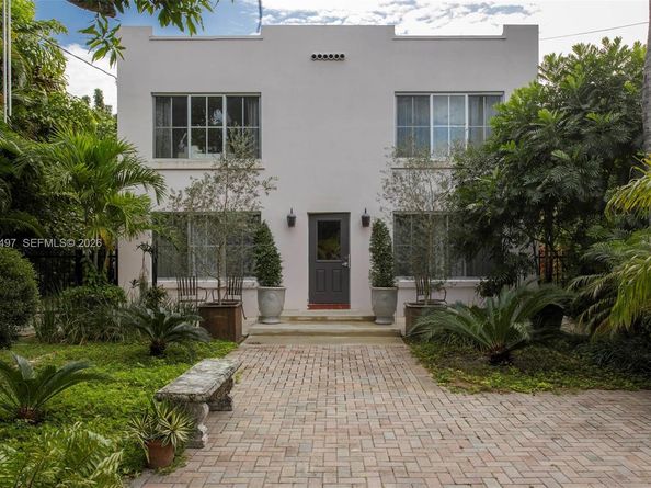 1360 SW 14th St, Miami FL 33145