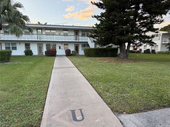 573 Durham U 573, Deerfield Beach FL 33442