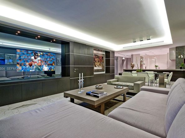 1331 Brickell Bay Dr 4309, Miami FL 33131