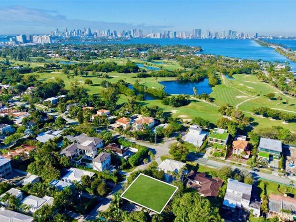 535 W 31st St, Miami Beach FL 33140