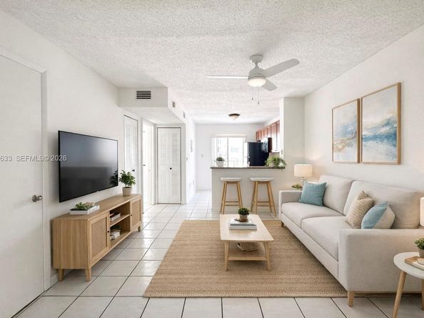 Undisclosed Address #A11953633, Miami FL 33133