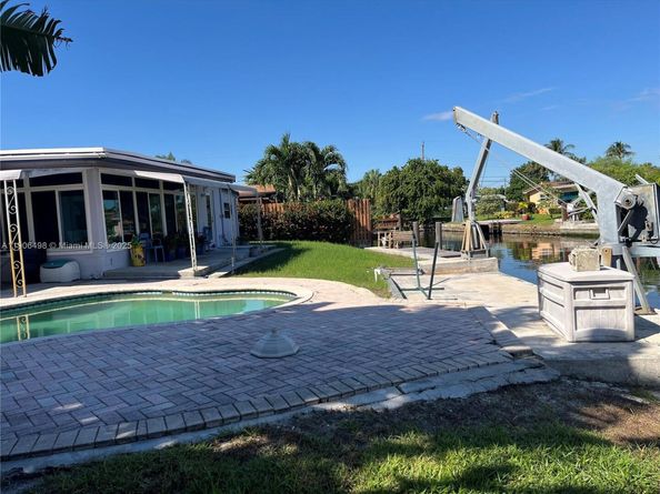 842 Argonaut Isle, Dania Beach FL 33004