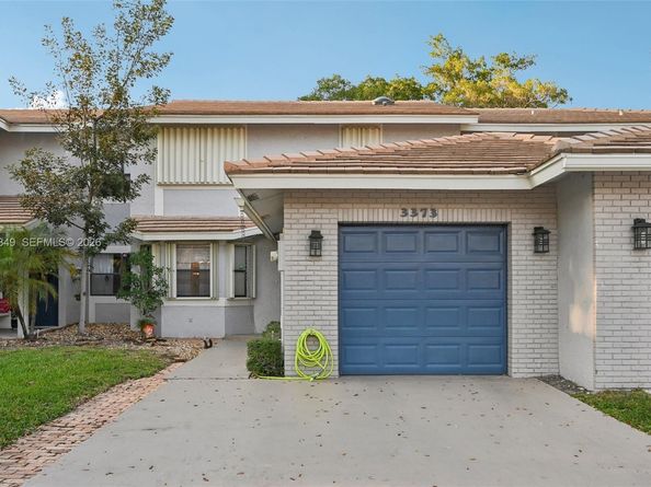 3373 Deer Creek Lake Shore Dr, Deerfield Beach FL 33442