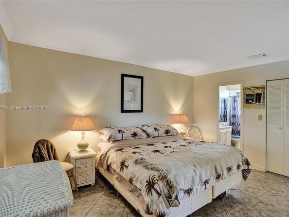 5103 NW 35th St 605, Lauderdale Lakes FL 33319