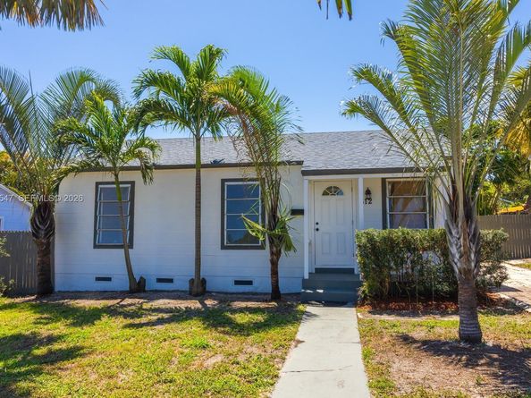 812 33rd St, West Palm Beach FL 33407