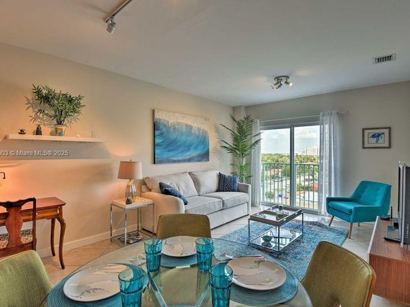 2280 SW 32nd Ave 509, Miami FL 33145