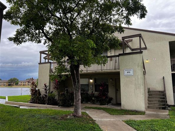 415 NW 210th St 206, Miami Gardens FL 33169