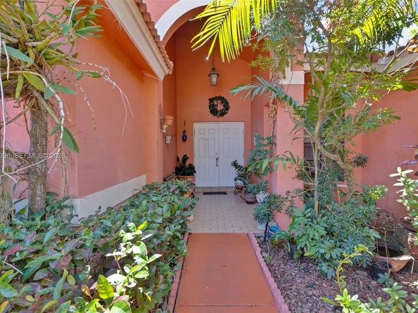 15012 SW 45th Ln, Miami FL 33185