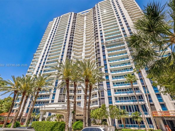 21205 Yacht Club Dr 1802, Aventura FL 33180