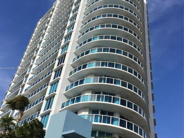 1881 79th St Cswy 1106, North Bay Village FL 33141