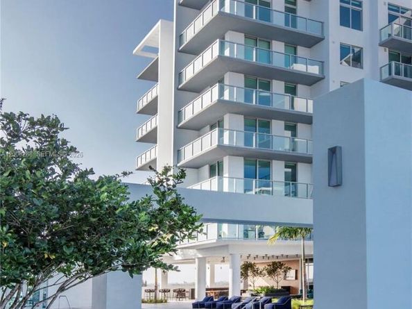 3900 Biscayne Blvd S906, Miami FL 33137