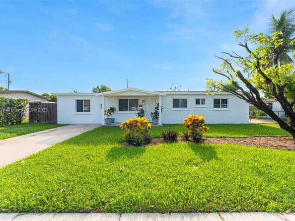 13711 Madison St, Miami FL 33176