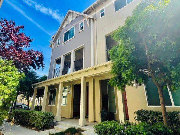 8551 Boardwalk Way, Newark CA 94560