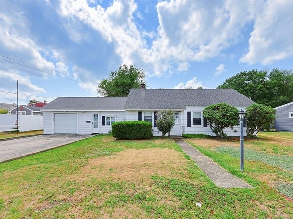 258 Walnut St, Braintree MA 02184