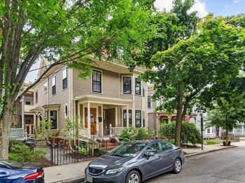 61 Preston Rd