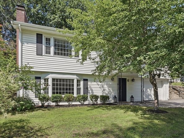 841 Grove Street Terrace, Worcester MA 01605