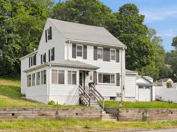 277 Lincoln Ave