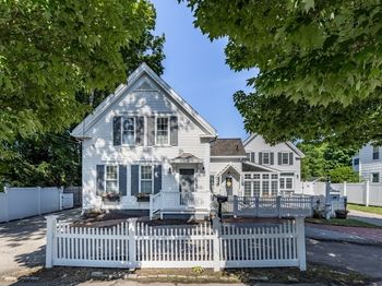 240 Plymouth St