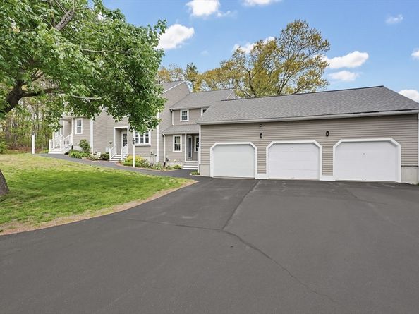 206 Laurelwood Dr 206, Hopedale MA 01747