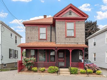8 Chase Street