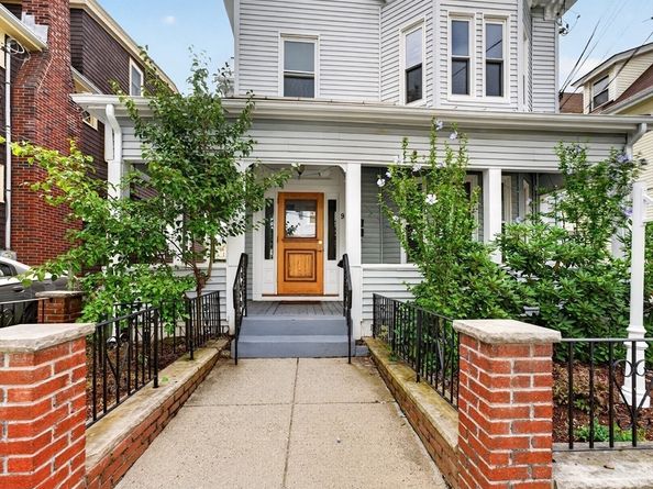 9 Dartmouth St, Somerville MA 02145