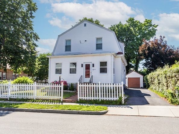 78 Arnold St, Quincy MA 02169
