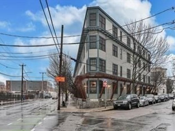 432 Norfolk Street 4C, Somerville MA 02143