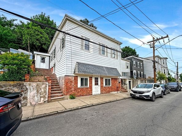 72 Leyden St, Boston MA 02128