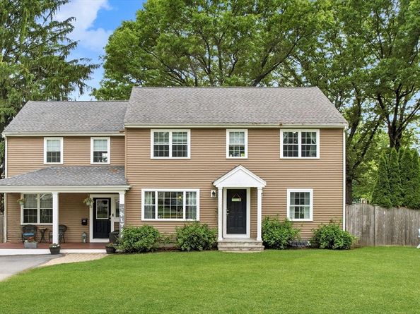 5 Laclede Avenue, Framingham MA 01701