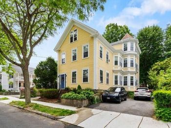 24 Park St