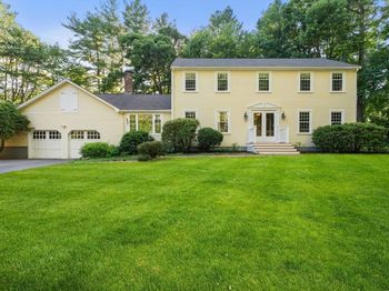 30 Stanhope Dr