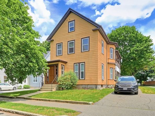 9 Elm St, Melrose MA 02176