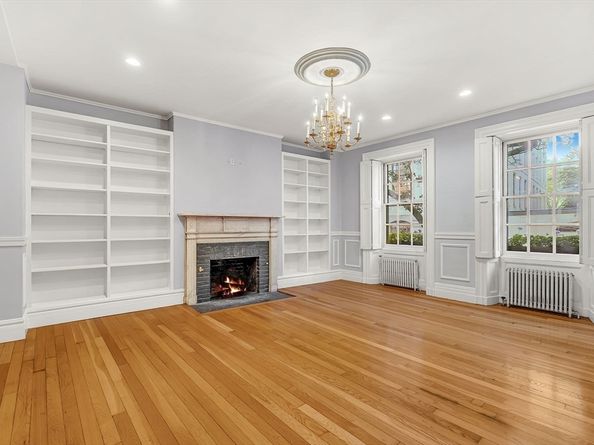 35 Mt Vernon Street 1, Boston MA 02108