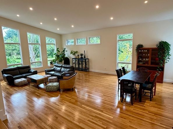 1 Maureen Rd, Lexington MA 02420