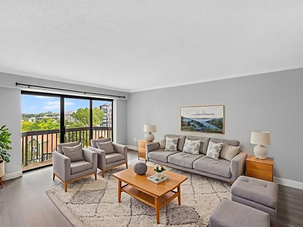 15 N Beacon St 401, Boston MA 02134