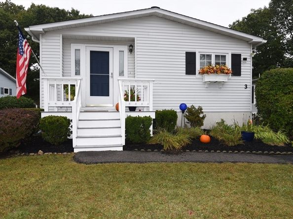 3 Hickory Circle, Rockland MA 02370