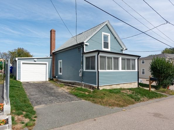 59 Lawrence St, Milford MA 01757