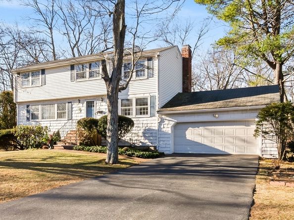 4 Briarwood Drive, Danvers MA 01923