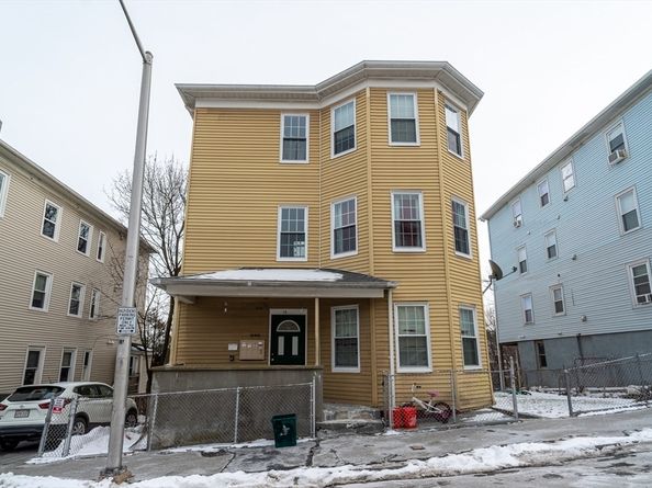 78 Gage St, Worcester MA 01605