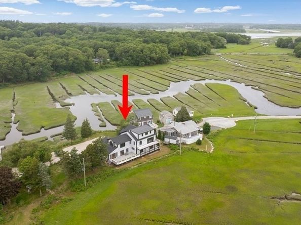 76 Macombers Way, Marshfield MA 02050