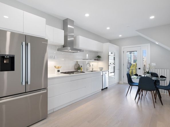 96 Cottage St 8, Boston MA 02128