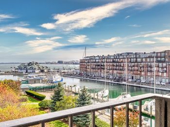 28-32 Atlantic Avenue