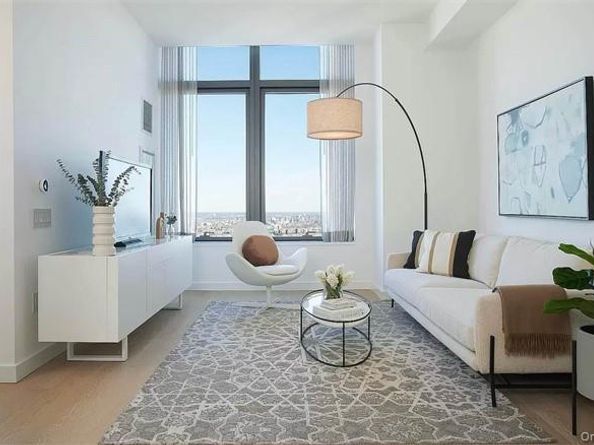 3 Court Square 6104, Long Island City NY 11101