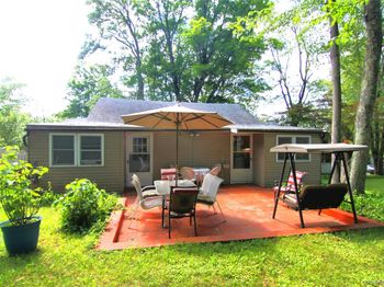 3155 Lexington Avenue